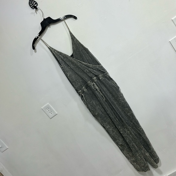 Urban Outfitters Sparkle & Shine Stonewashed Jumper 100%Rayon With Pockets Small